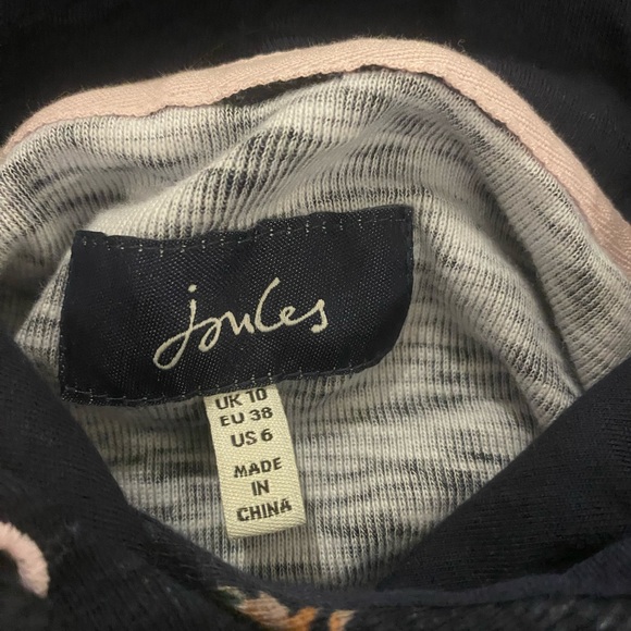 Light hoodie - Picture 1 of 2